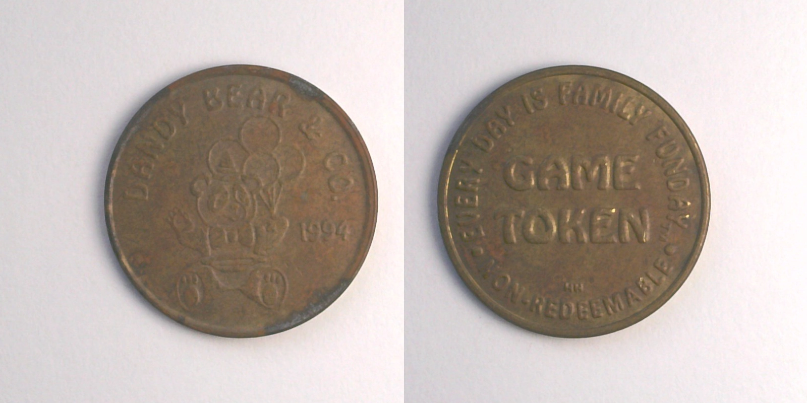 Dandy Bear DB103B 1994 Dandy Bear Token (DB103B) token — front and reverse