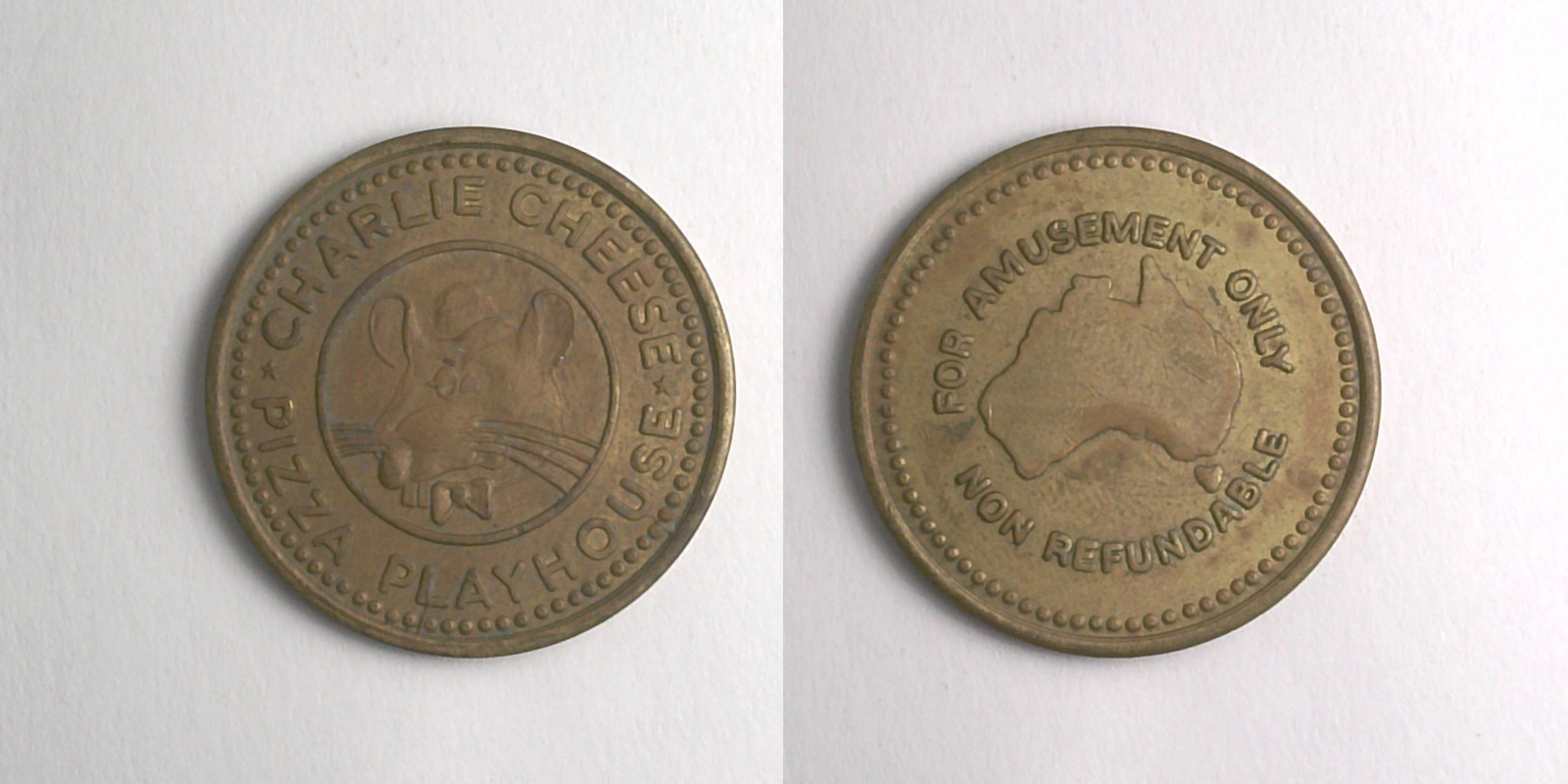 Charlie Cheese's Pizza Playhouse 123B Australian Charlie Cheese Pizza Playhouse Token (123B) token — front and reverse