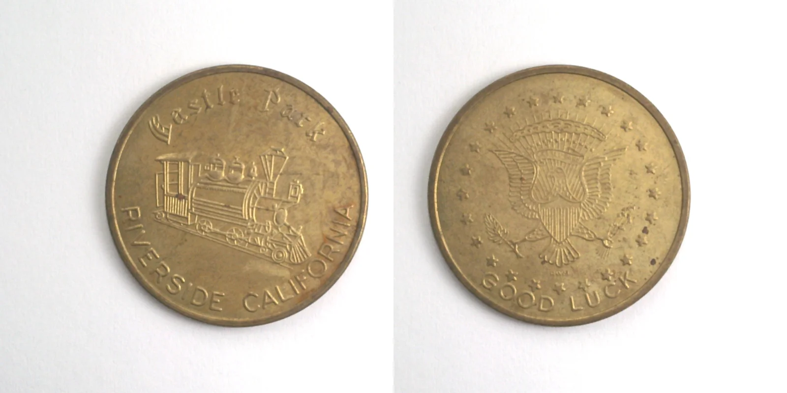 Castle Entertainment CP203B Castle Park Token (CP203B) token — front