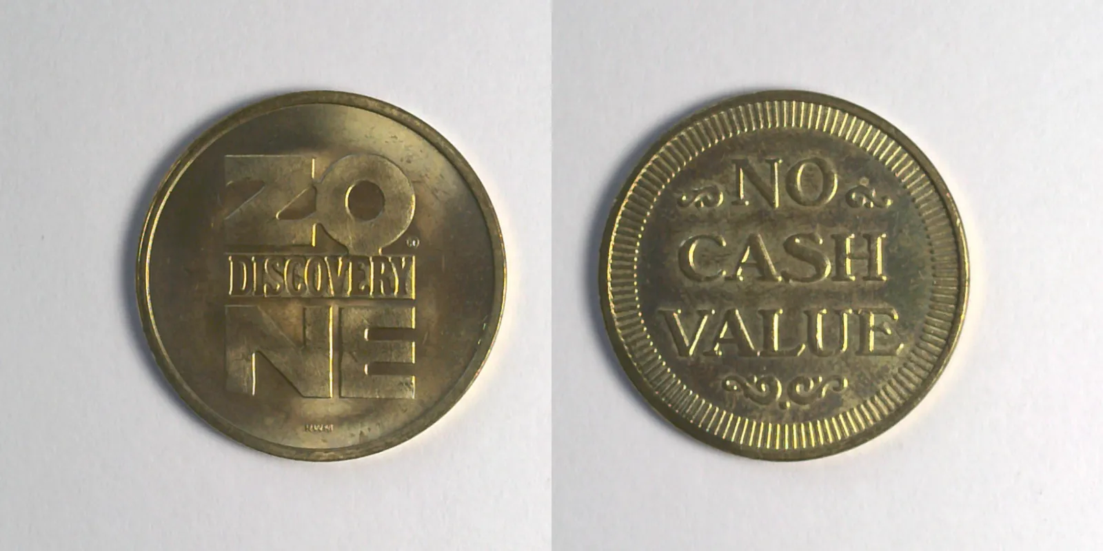 Discovery Zone DZ102B Discovery Zone Token (DZ102B) token — front and reverse