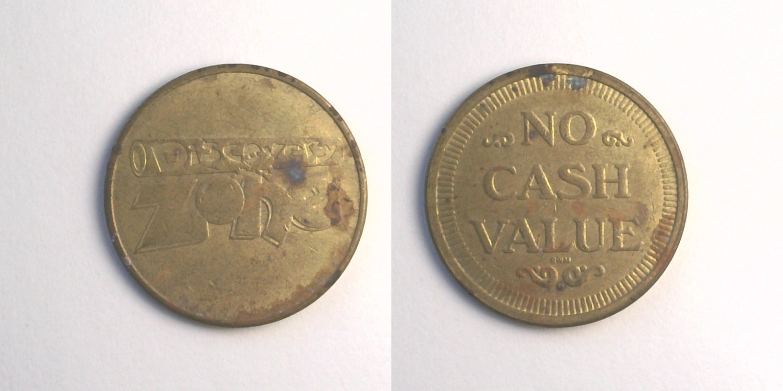 Discovery Zone DZ202B Discovery Zone Token (DZ202B) token — front and reverse