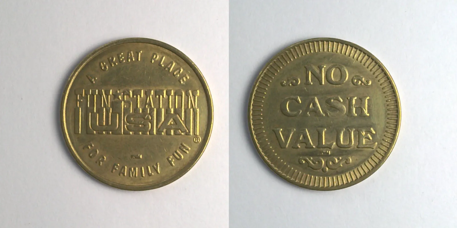 Fun Station USA FS106B Fun Station USA Token (FS106B) token — front and reverse