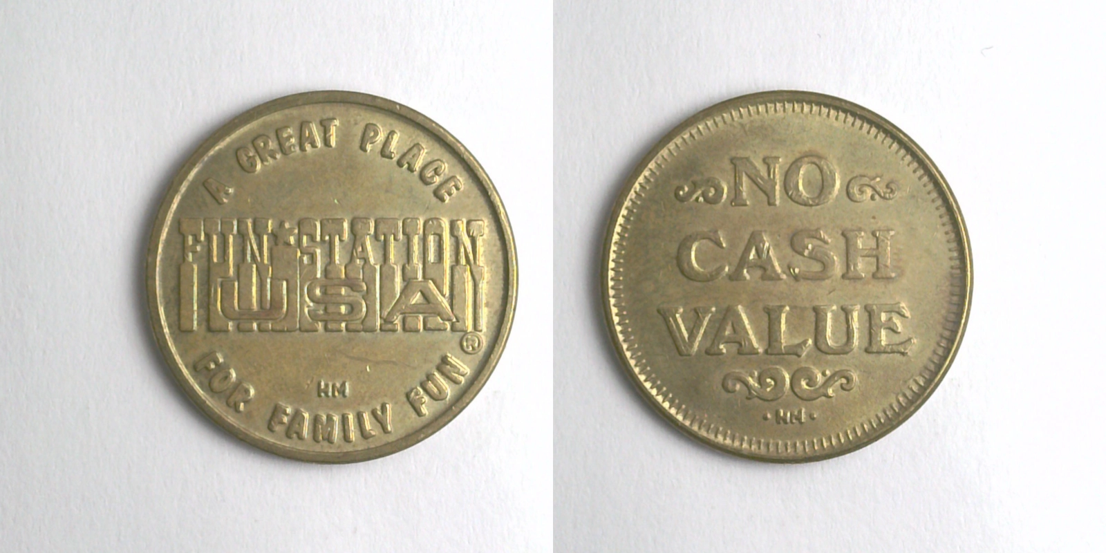Fun Station USA FS107B Fun Station USA Token (FS107B) token — front and reverse