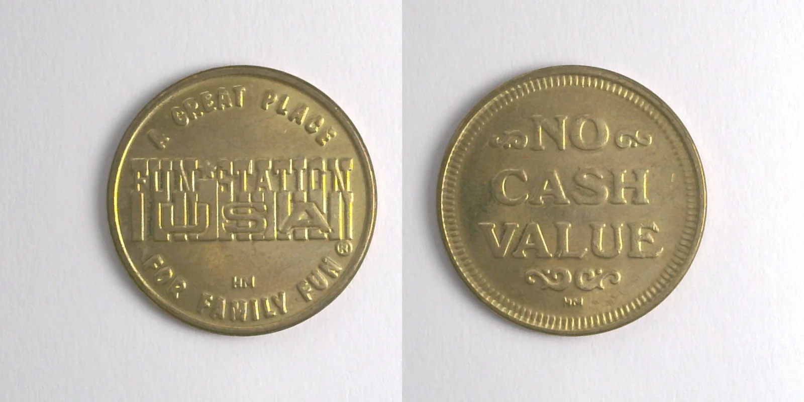 Fun Station USA FS116B Fun Station USA Token (FS116B) token — front and reverse