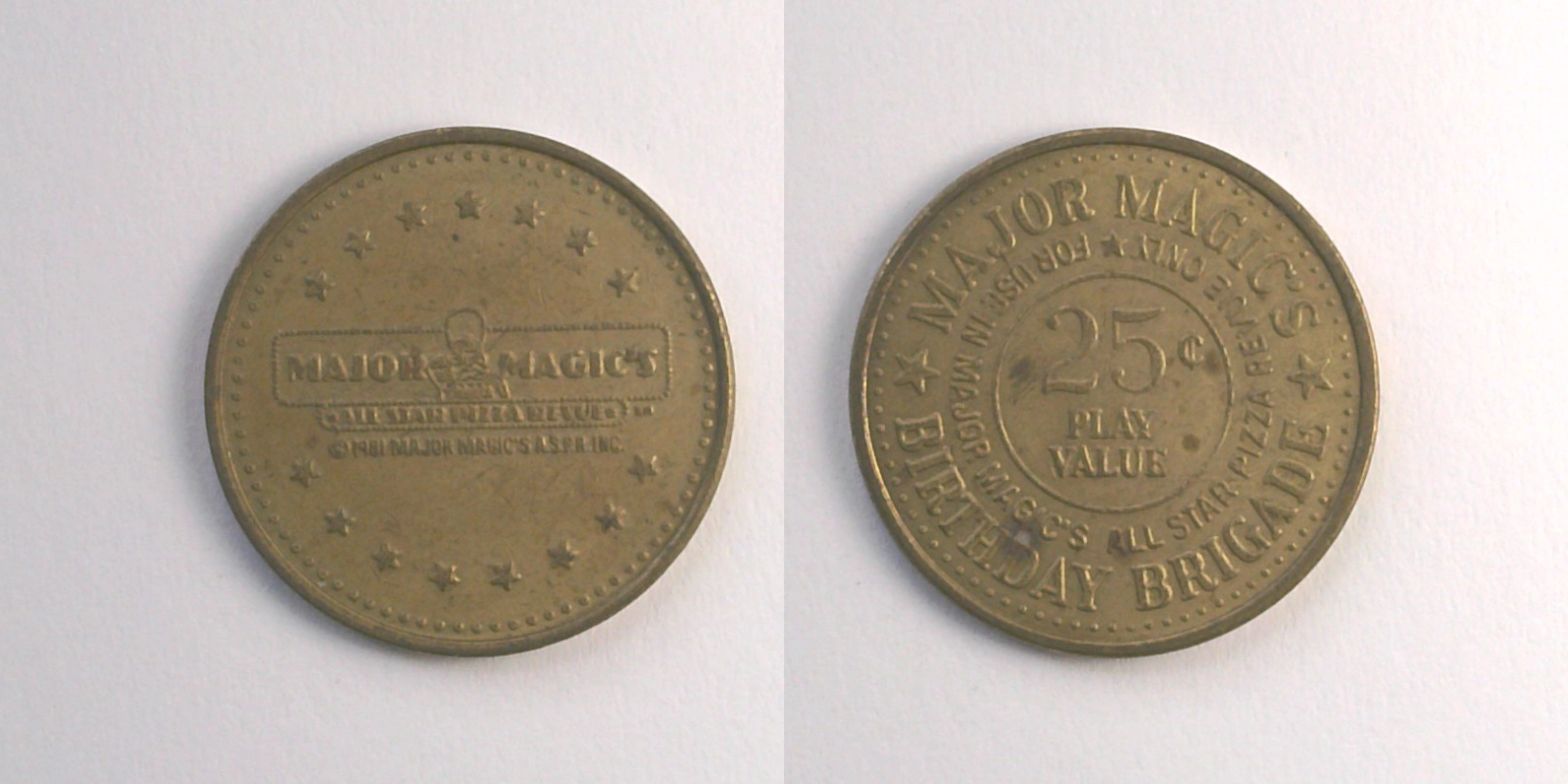 Major Magic's All-Star Pizza Revue MJM101B Major Magic's Token (MJM101B) token — front and reverse