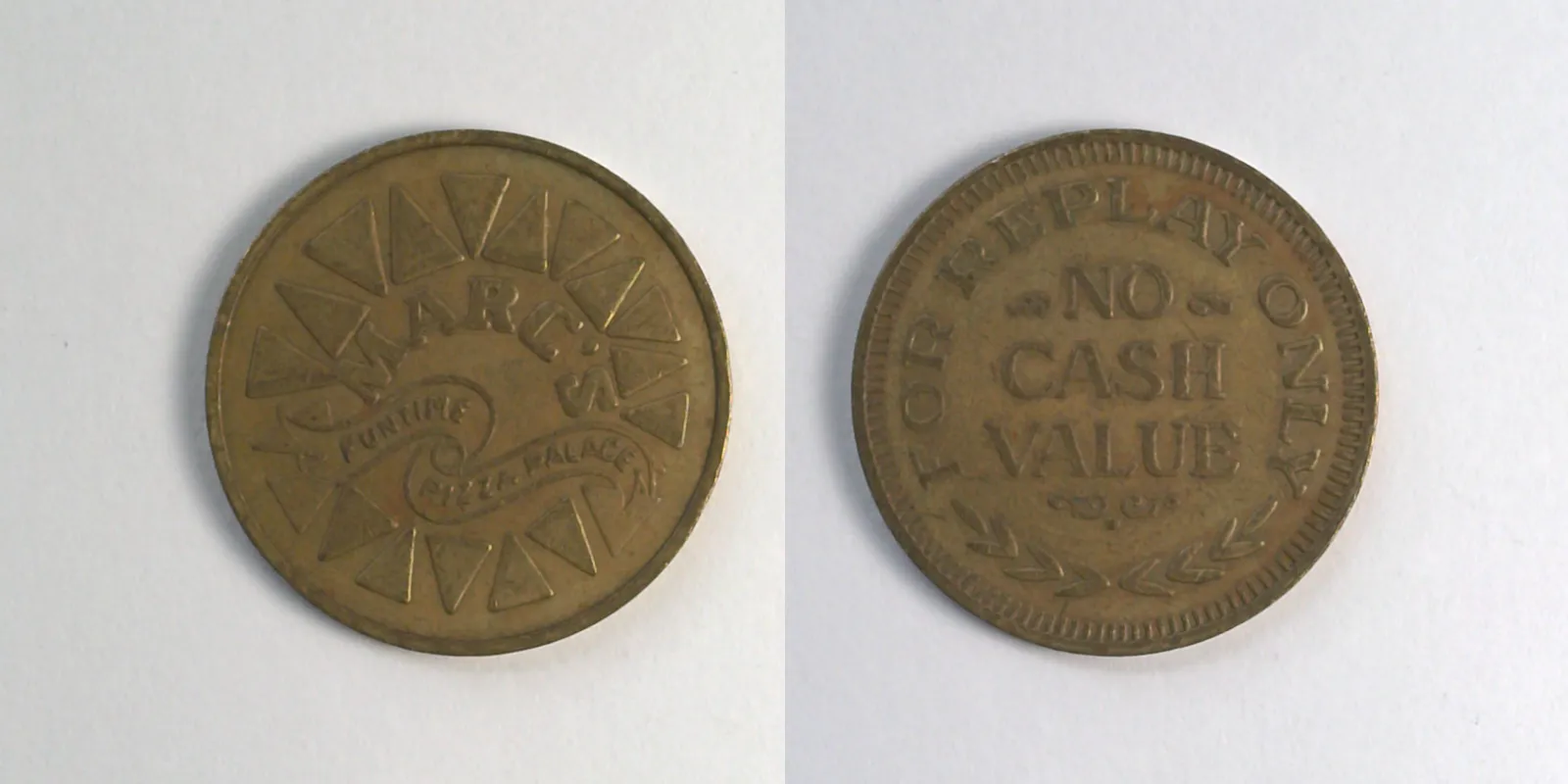 Marc's Funtime Pizza Palace MFP103B Marc's Funtime Pizza Palace Token (MFP103B) token — front and reverse