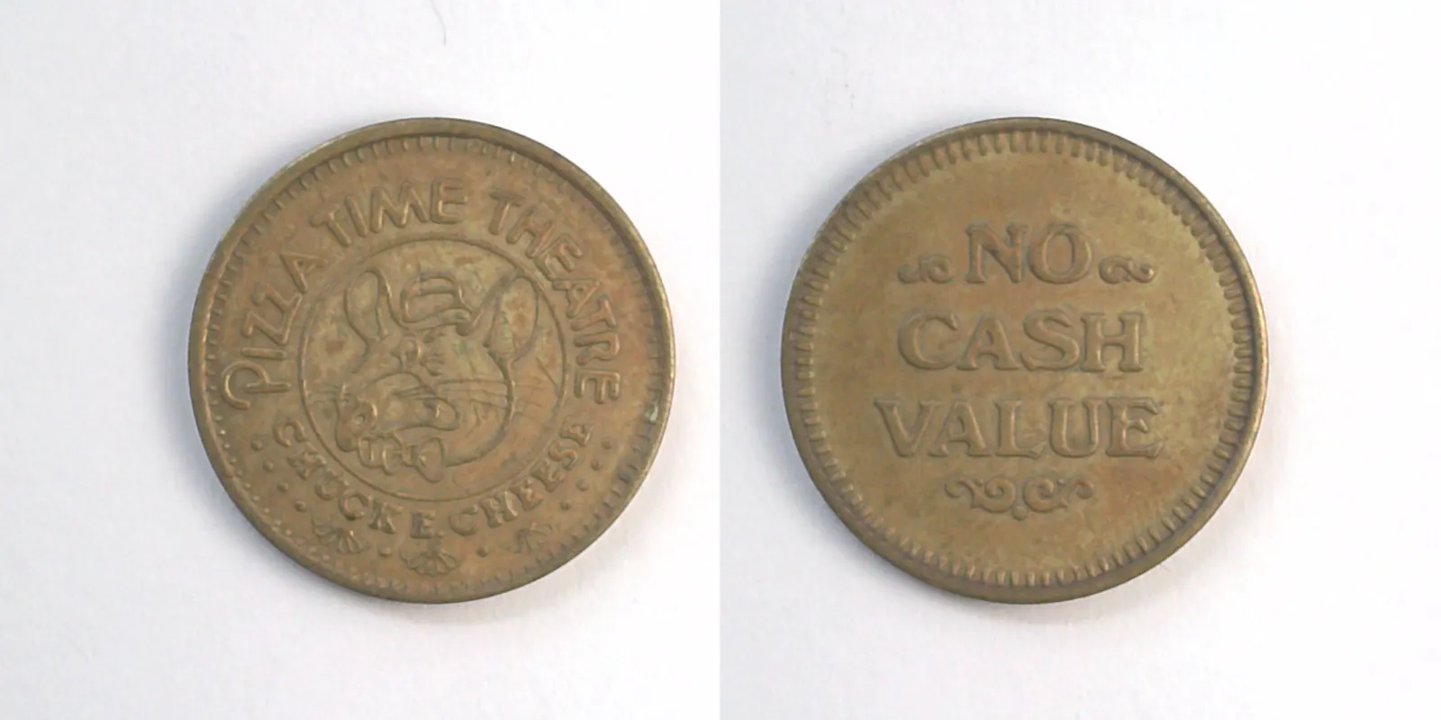 Chuck E. Cheese 120B No Cash Value Chuck E Cheese Token (120B) token — front and reverse