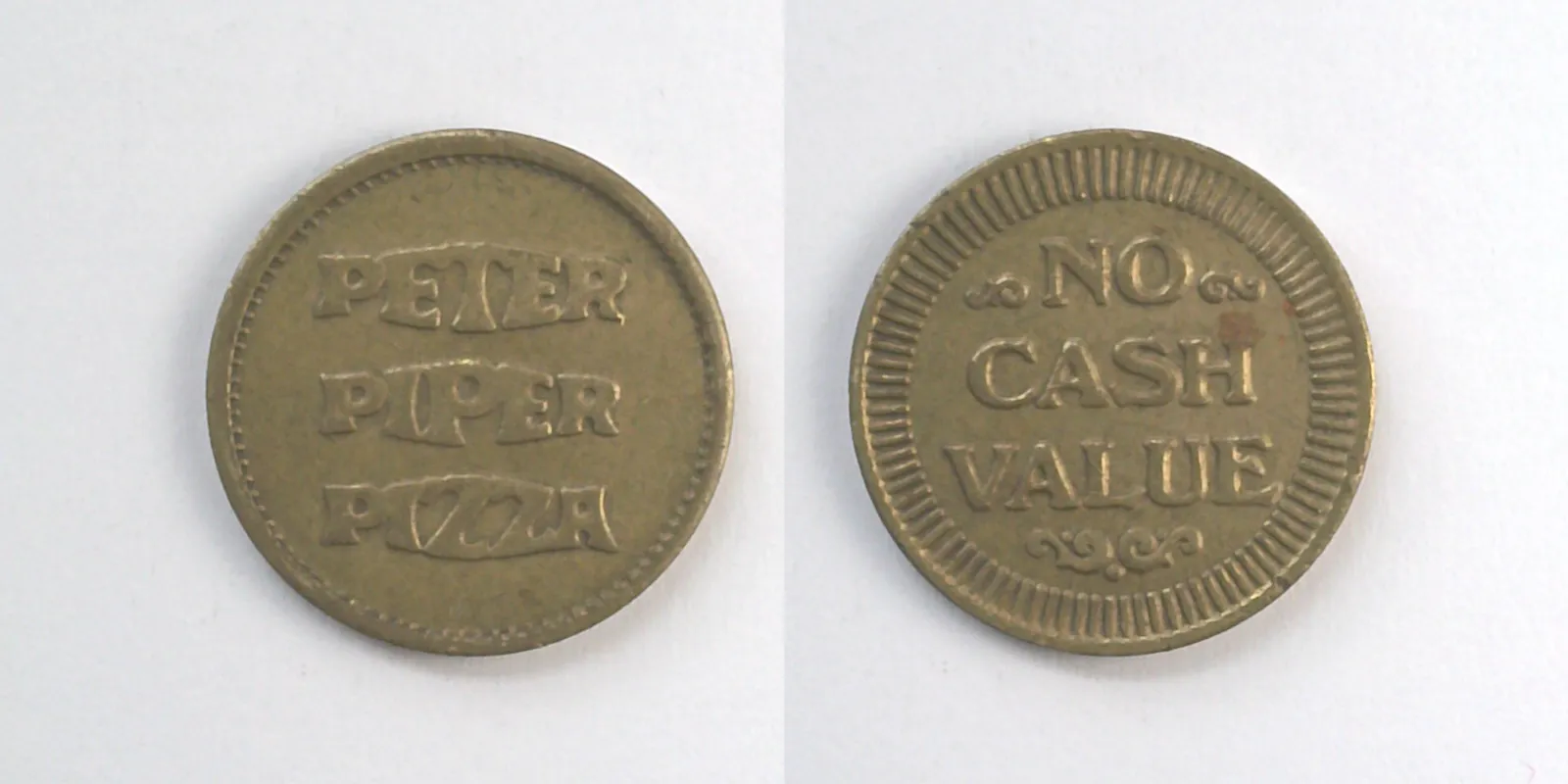 Peter Piper Pizza P101B Peter Piper Pizza Token (P101B) token — front and reverse