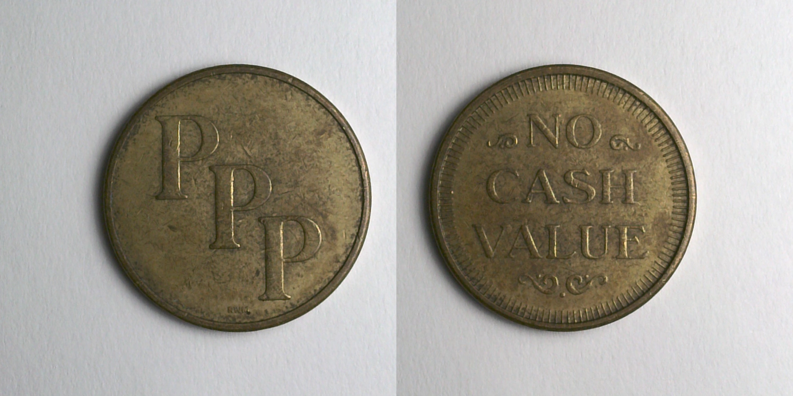 Peter Piper Pizza P110B Peter Piper Pizza Token (P110B) token — front and reverse