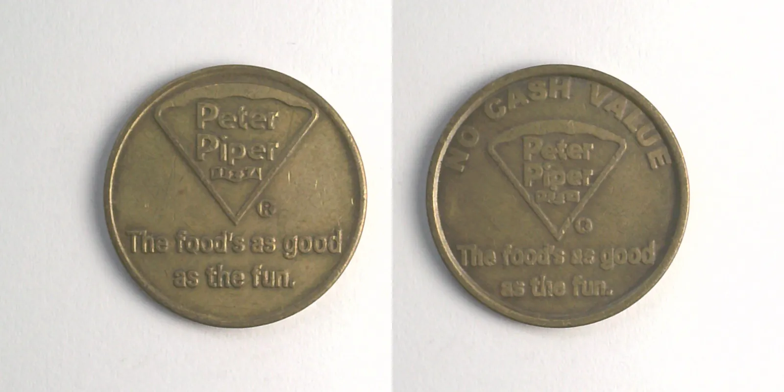 Peter Piper Pizza P301B Peter Piper Pizza Token (P301B) token — front and reverse
