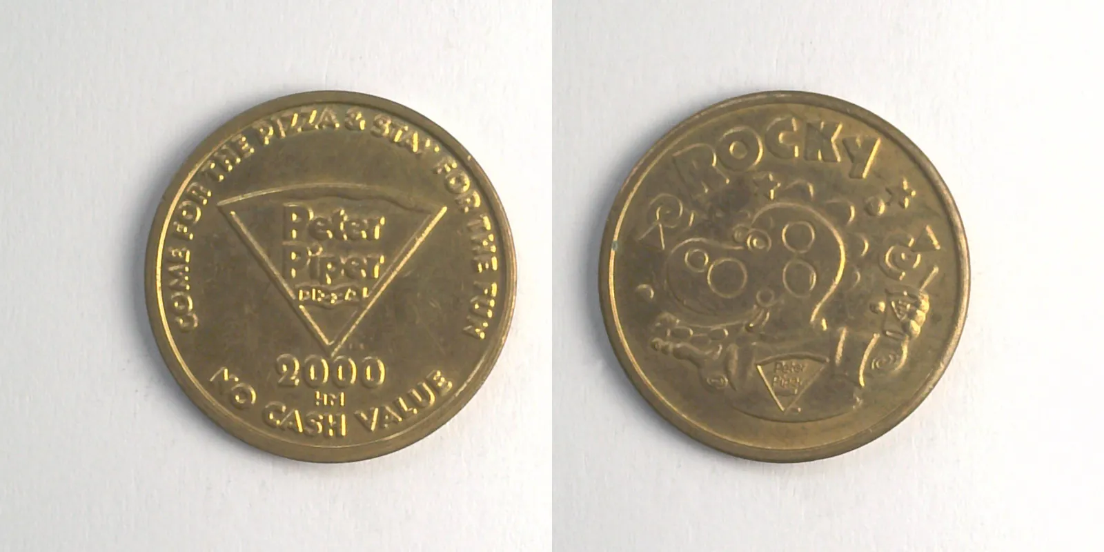 Peter Piper Pizza P303B Peter Piper Pizza Token (P303B) (2000) token — front and reverse