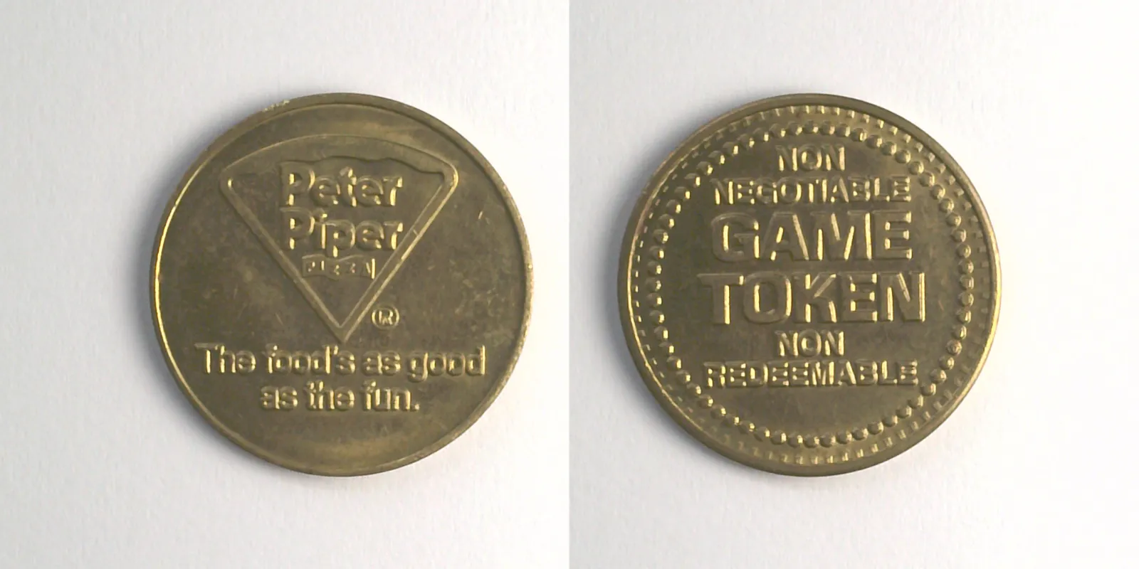 Peter Piper Pizza P304B Peter Piper Pizza Token (P304B) token — front and reverse