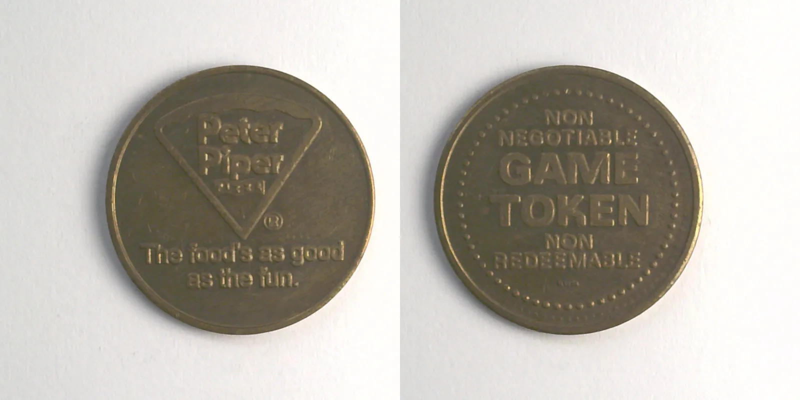 Peter Piper Pizza P306B Peter Piper Pizza Token (P306B) token — front and reverse