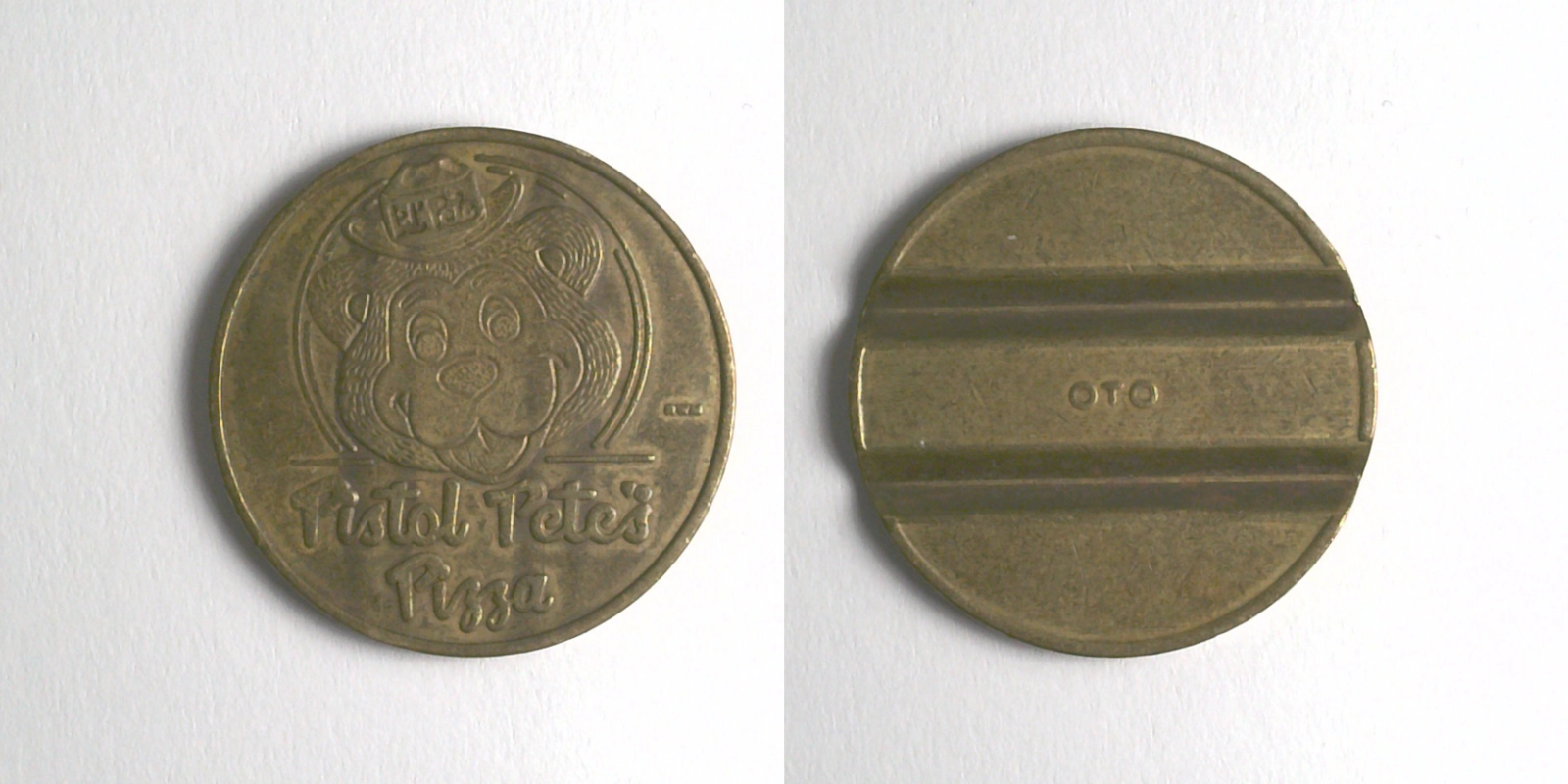 Pistol Pete's Pizza PP202B Pistol Pete's Pizza Token (PP202B) token — front and reverse
