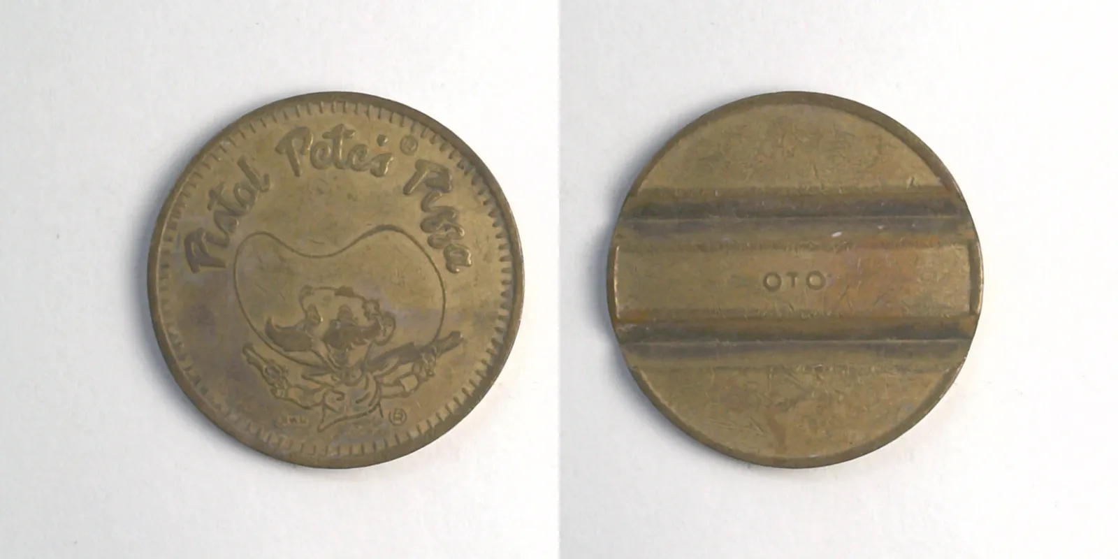Pistol Pete's Pizza PP302B Pistol Pete's Pizza Token (PP302B) token — front and reverse