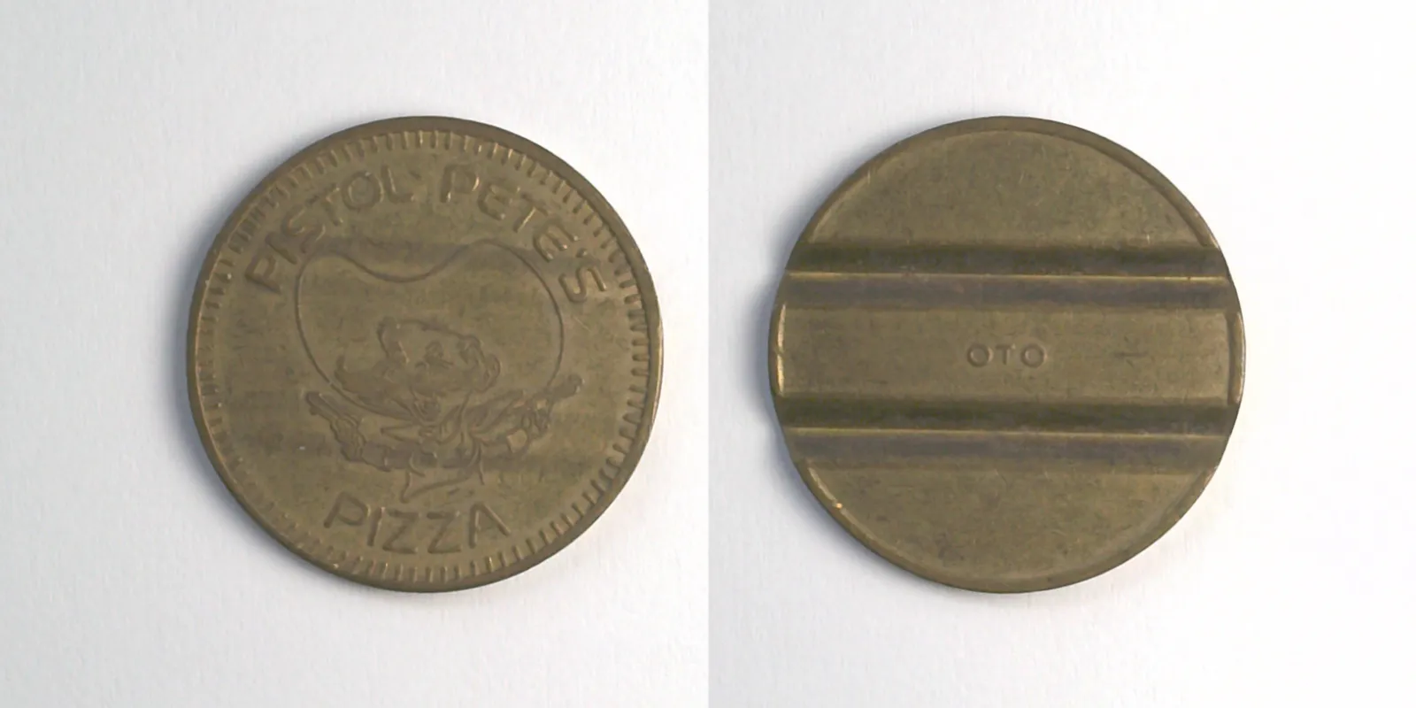 Pistol Pete's Pizza PP402B Pistol Pete's Pizza Token (PP402B) token — front and reverse