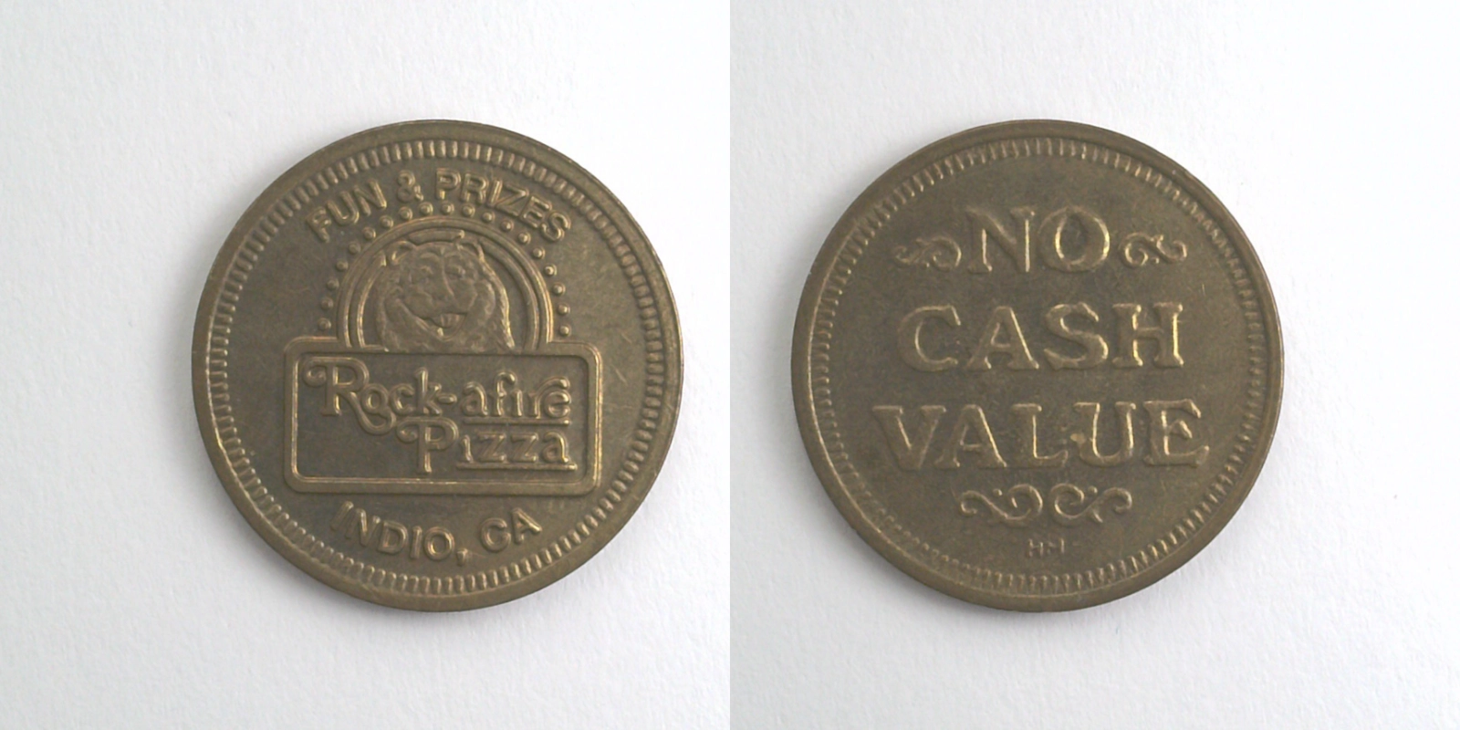 Rock-afire Pizza RAP101B Rock-afire Pizza Token (RAP101B) token — front and reverse