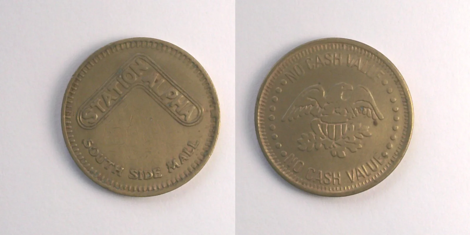 Station Alpha SA101B Station Alpha Token (SA101B) token — front and reverse