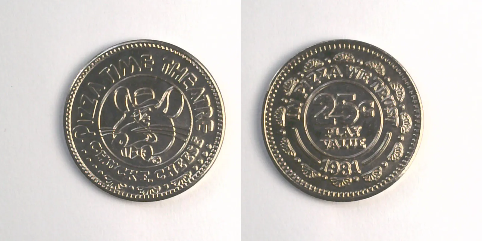 Chuck E. Cheese 108N 1981 Chuck E Cheese Token (108N) (1981) token — front and reverse