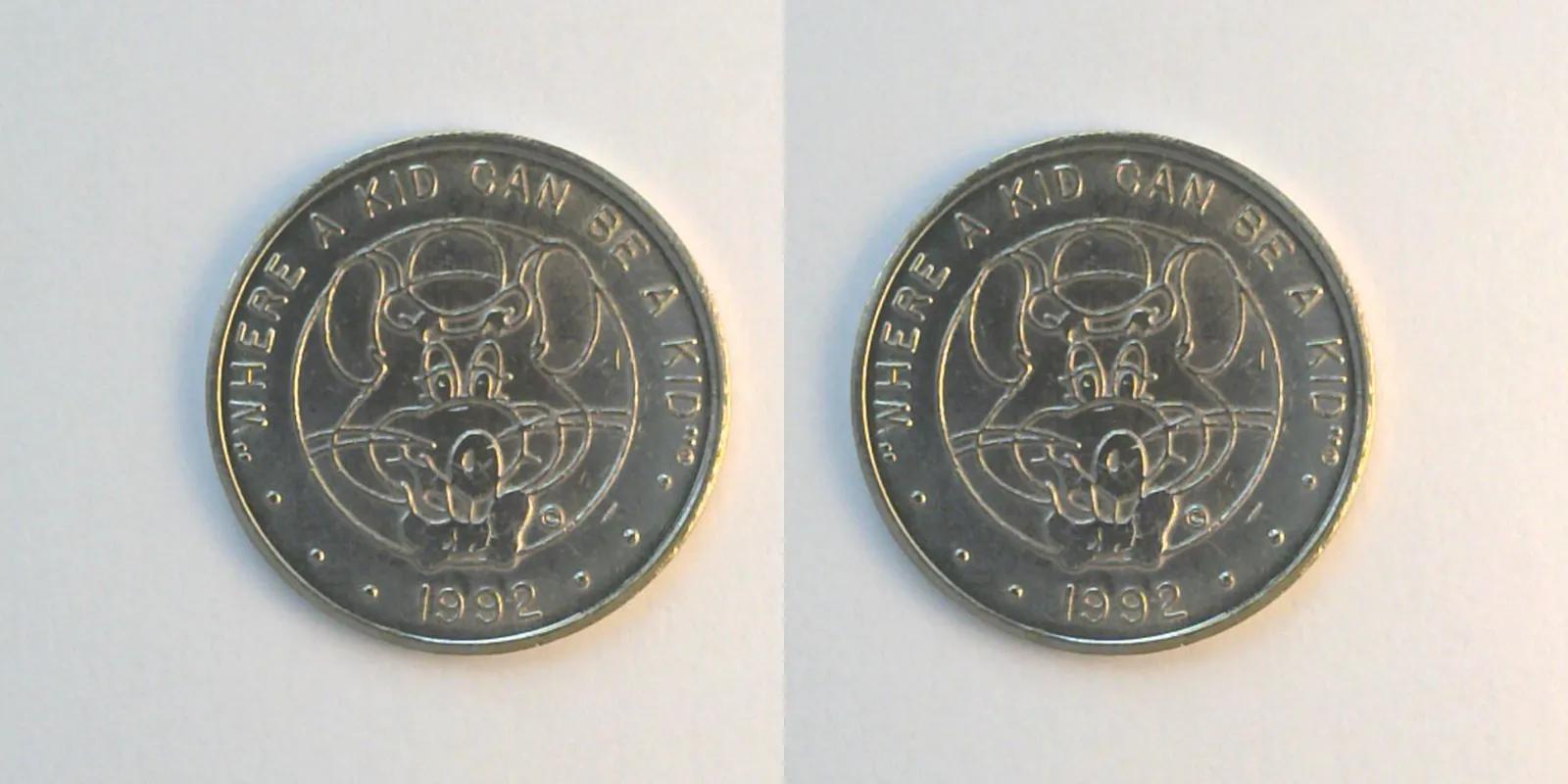Chuck E. Cheese 309N 1992 Chuck E Cheese Token (309N) (1992) token — front and reverse