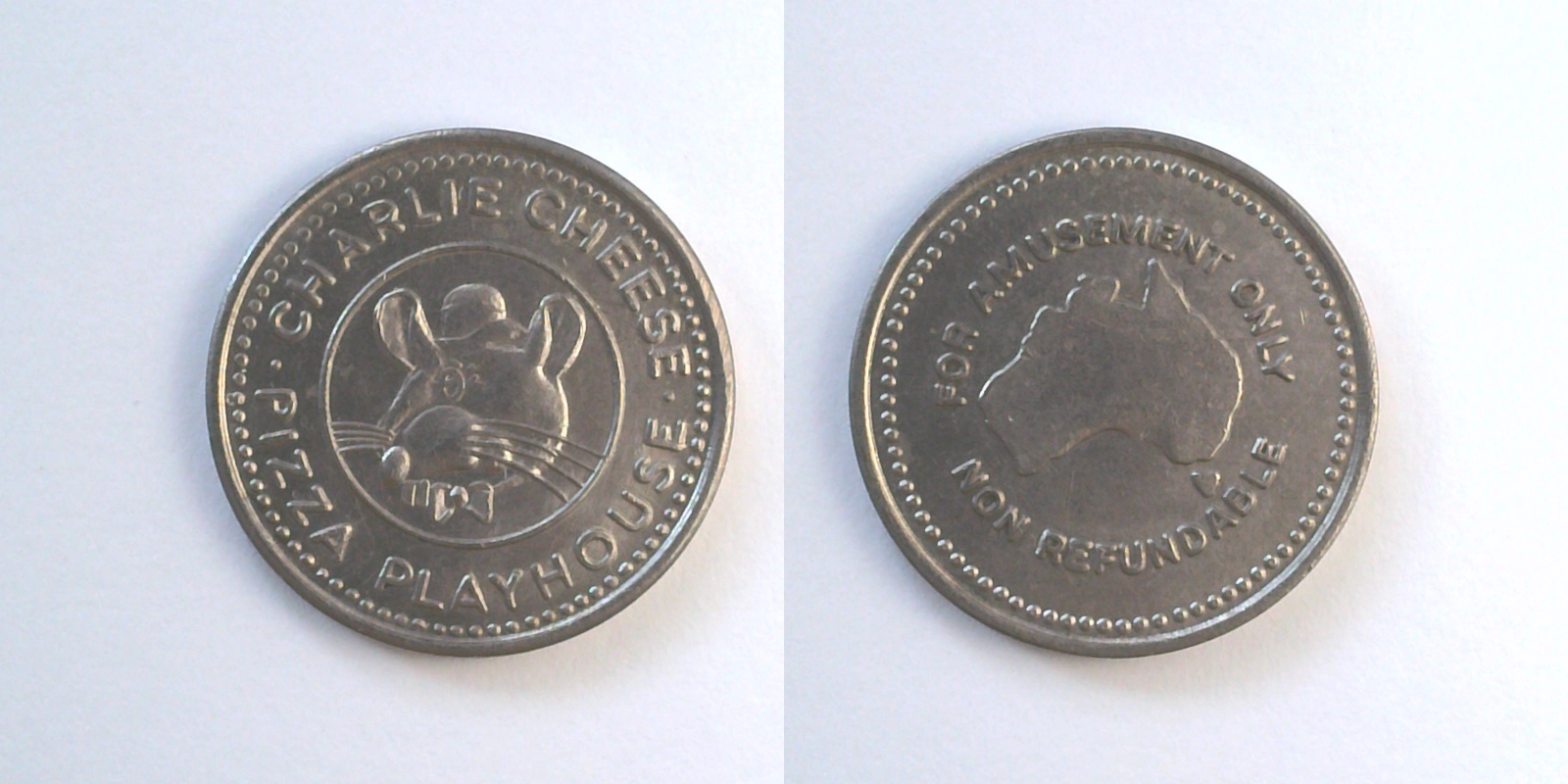 Charlie Cheese's Pizza Playhouse 122N Australian Charlie Cheese Pizza Playhouse Token (122N) token — front and reverse