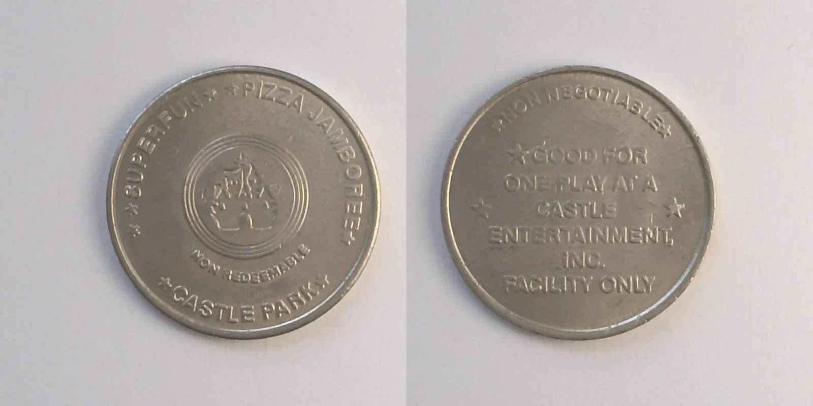 Castle Entertainment CE101N Castle Park Superfun Pizza Jamboree Token (CE101N) token — front