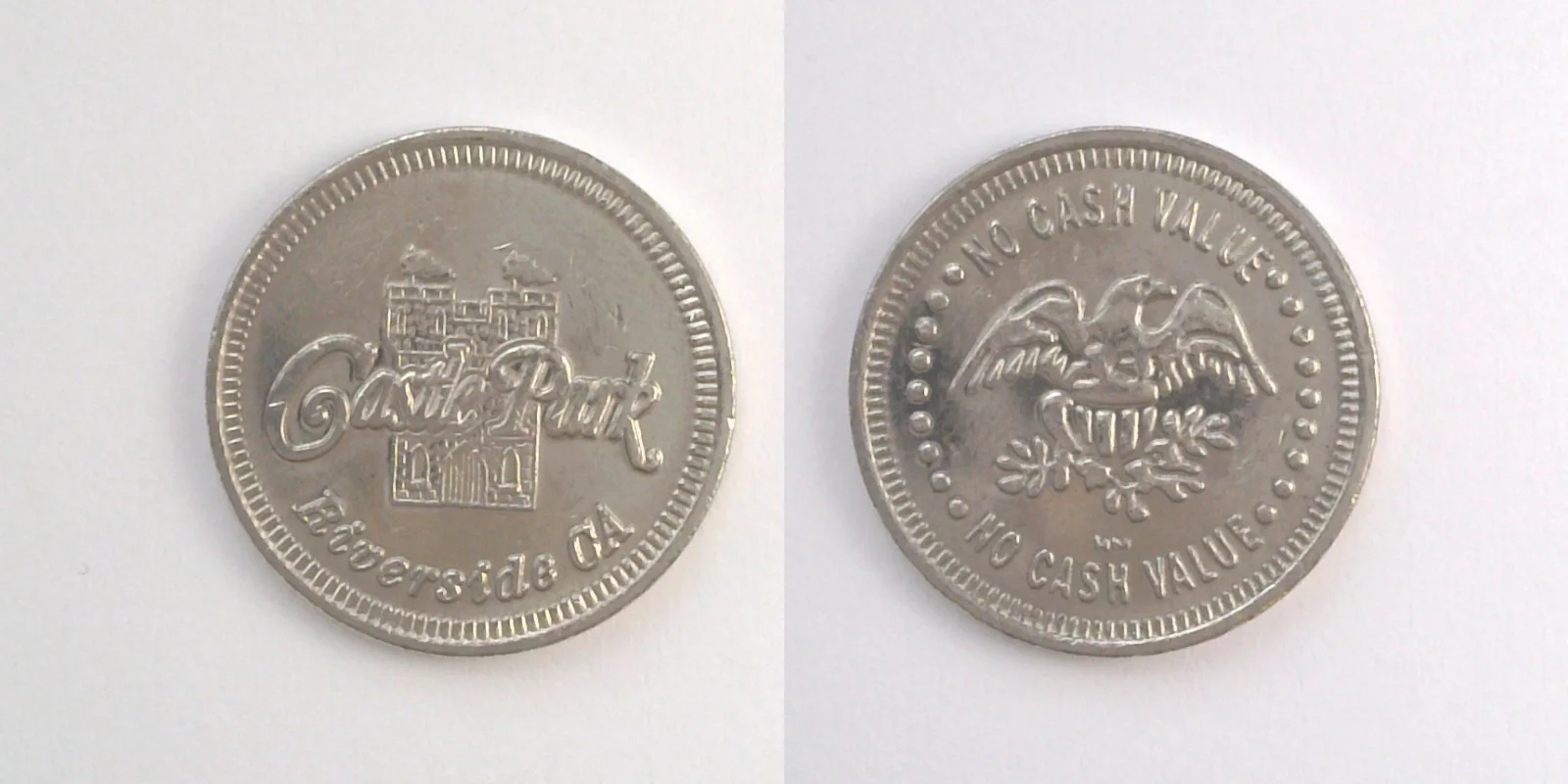 Castle Entertainment CP102N Castle Park Token (CP102N) token — front