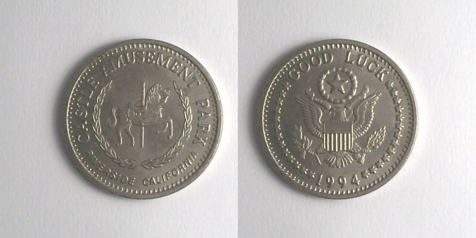 Castle Entertainment CP301N 1994 Castle Amusement Park Token (CP301N) (1994) token — front