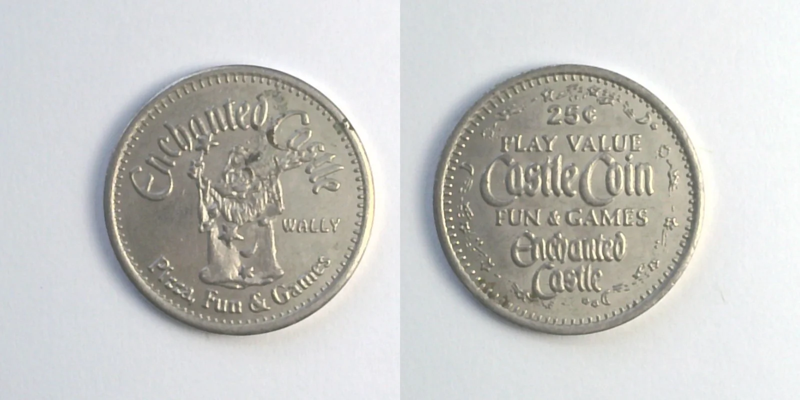 Enchanted Castle EC102N Enchanted Castle Token (EC102N) token — front