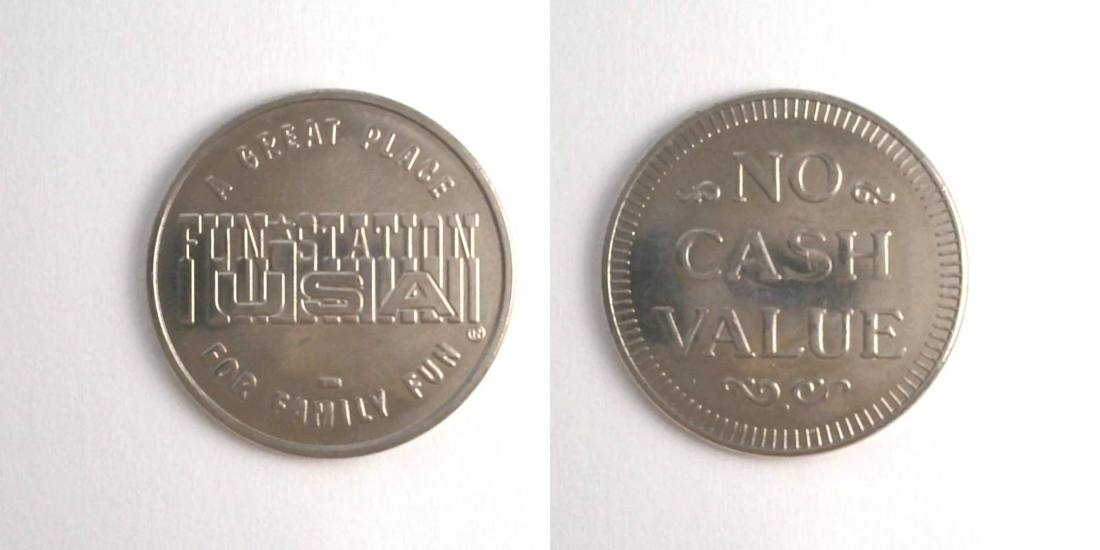 Fun Station USA FS109N Fun Station USA Token (FS109N) token — front and reverse