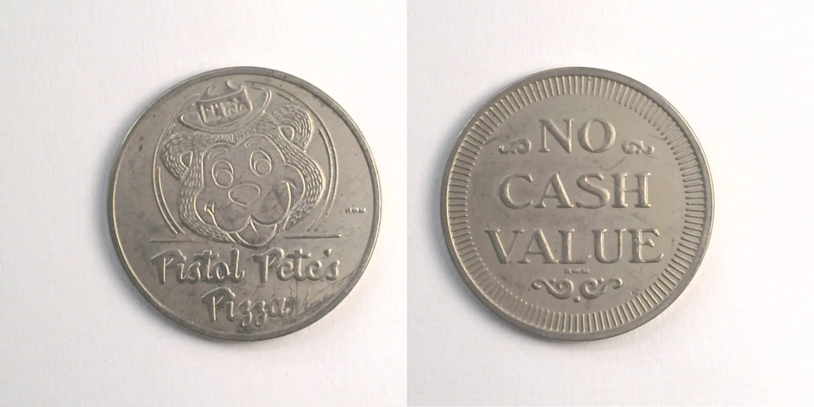 Pistol Pete's Pizza PP201N Pistol Pete's Pizza Token (PP201N) token — front and reverse