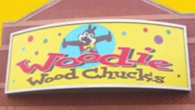 Woodie Wood Chuck's logo