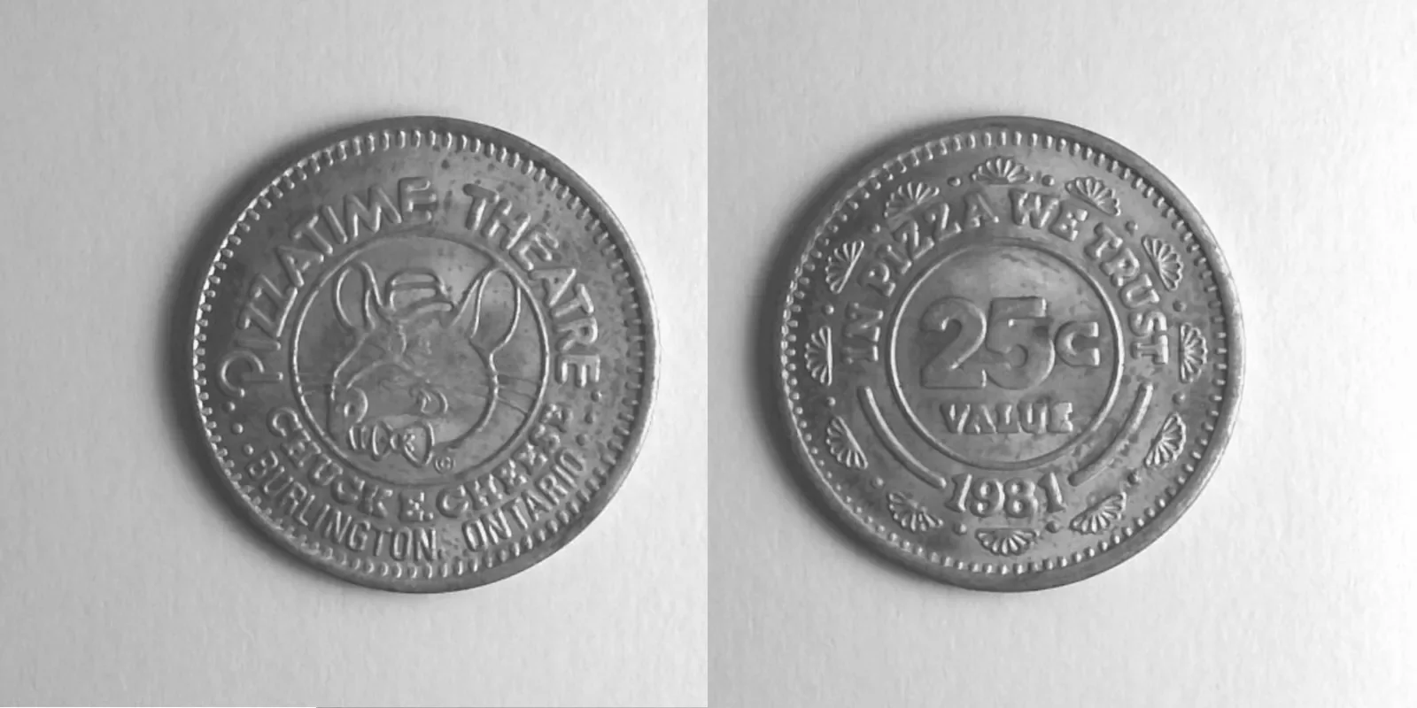 Chuck E. Cheese 154N 1981 Chuck E Cheese Token (154N) (1981) token — front and reverse
