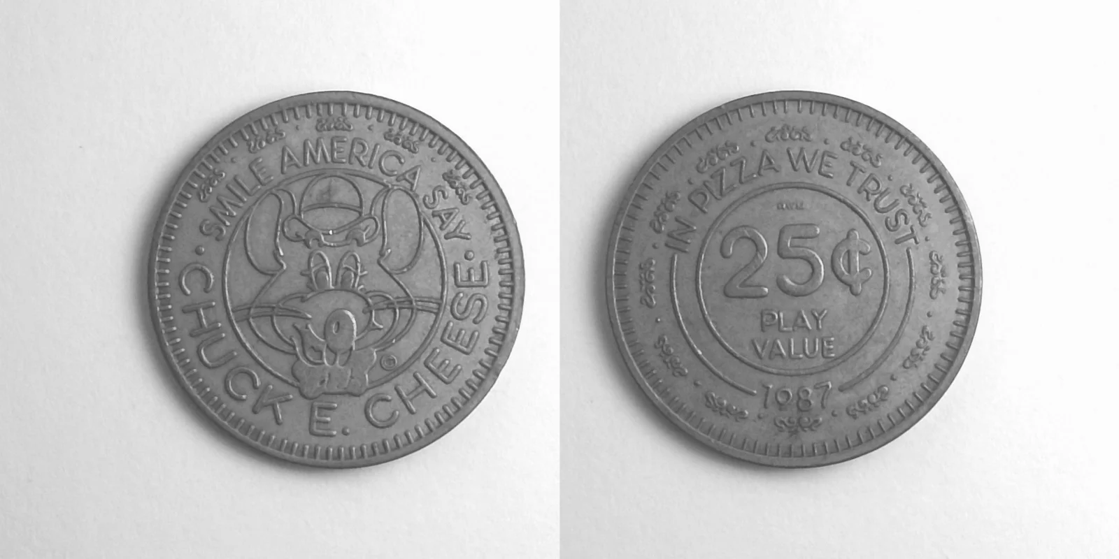Chuck E. Cheese 213N 1987 Chuck E Cheese Token (213N) (1987) token — front and reverse