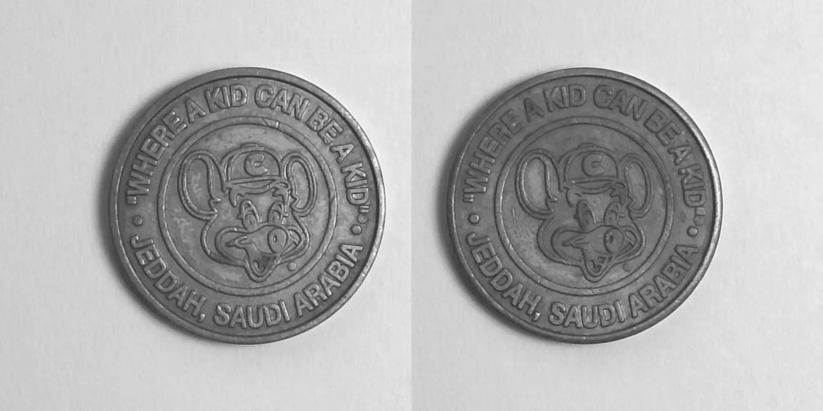 Chuck E. Cheese 420C Saudi Arabia Chuck E Cheese Token (420C) token — front and reverse