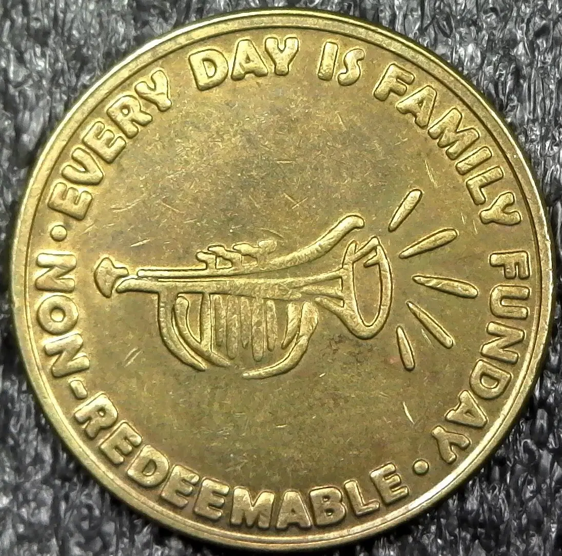 Dandy Bear DB204B 2016 Dandy Bear Laser Tag Token (DB204B) (2016) token — reverse