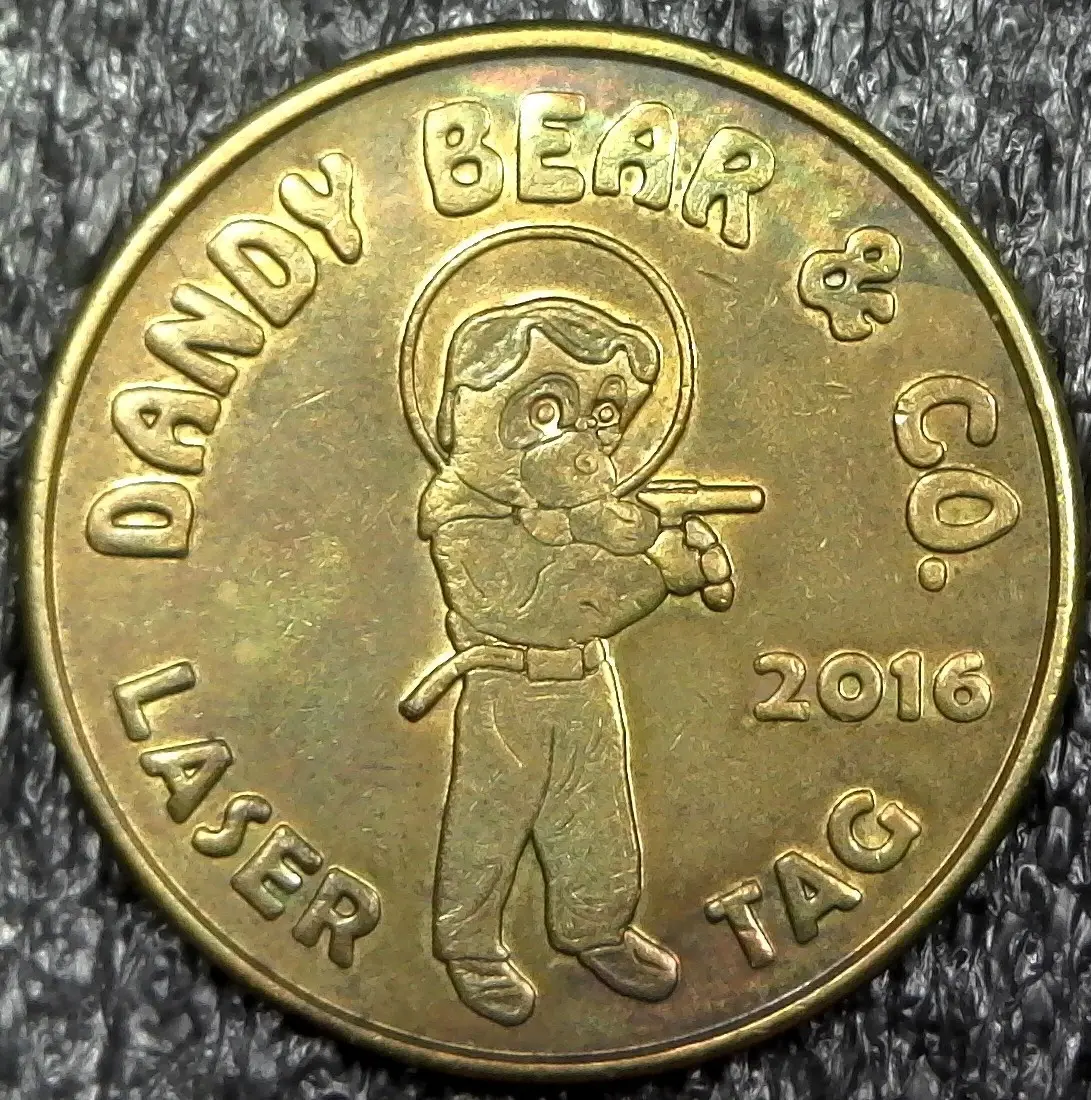 Dandy Bear DB204B 2016 Dandy Bear Laser Tag Token (DB204B) (2016) token — front