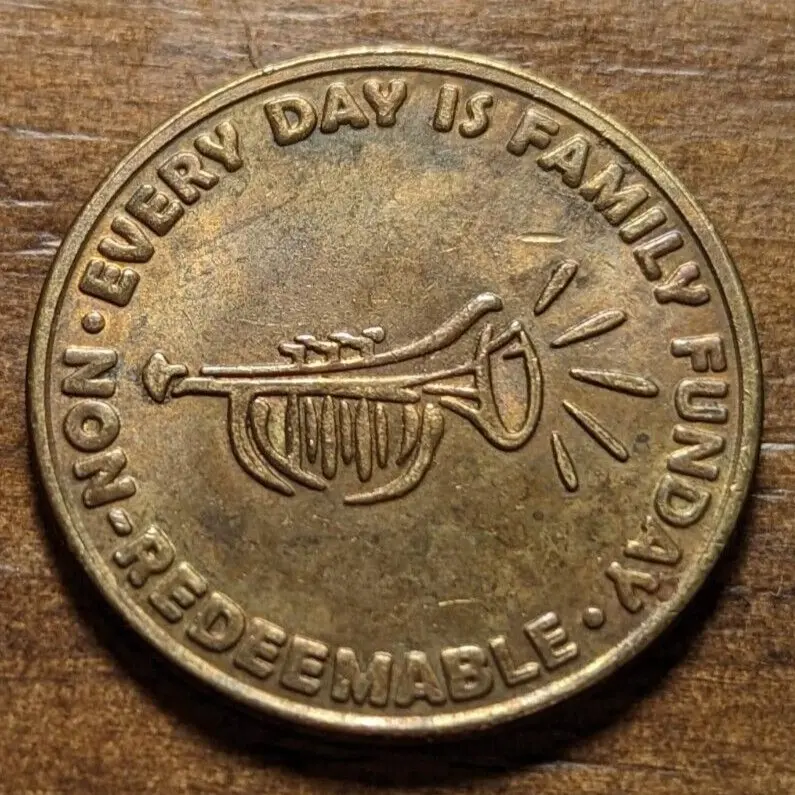 Dandy Bear DB203B 2015 Dandy Bear Laser Tag Token (DB203B) (2015) token — reverse