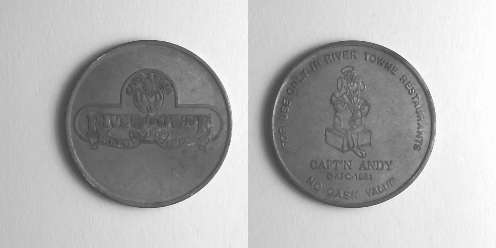 Captain Andy's River Towne CART102N Captain Andy's River Towne Token (CART102N) token — front and reverse