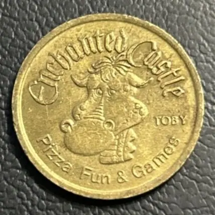 Enchanted Castle EC104B Enchanted Castle Token (EC104B) token — front